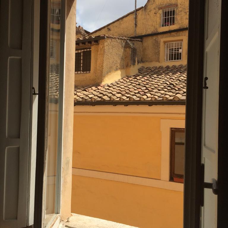 ローマCasa Tua A Montiアパートメント 部屋 写真